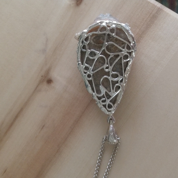 Sea Shell Pendant - Picture 9 of 10